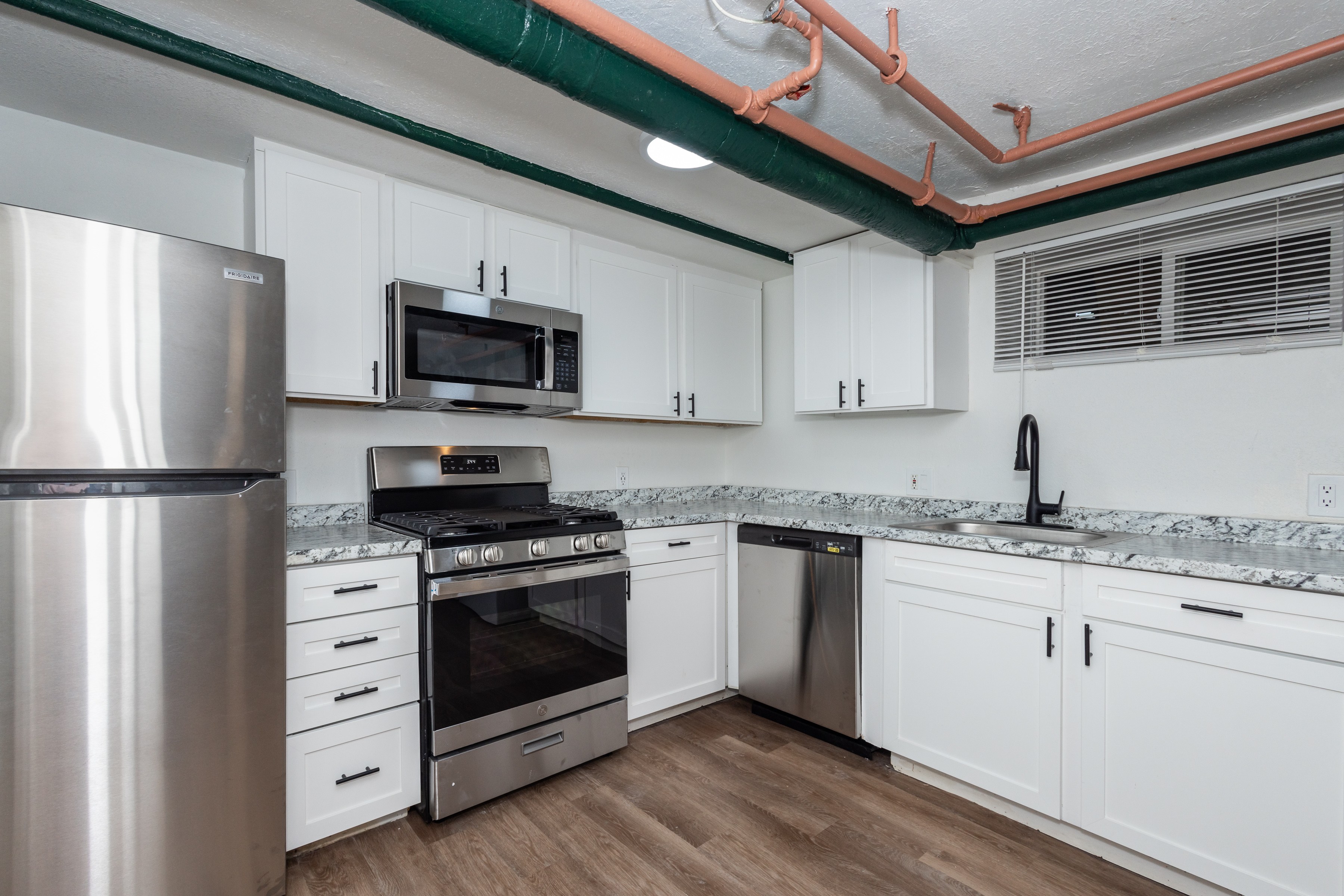 Wolcott Apartments 1410 N Marion St, Denver, CO 80203 Cap Hill - Leasing by Cross Street